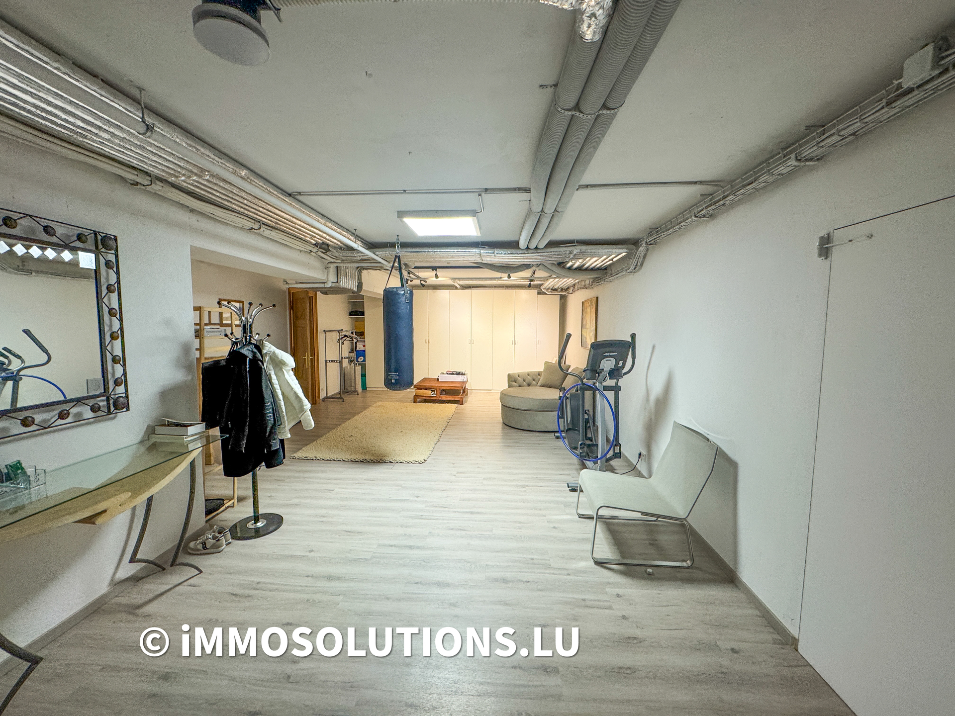 Maison — Hesperange · 636 m² - photo 48